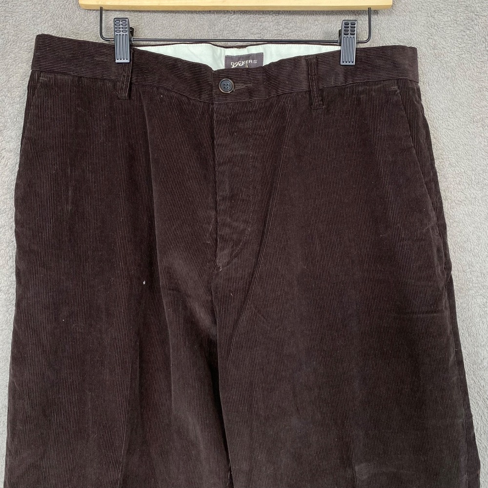 Dockers Mens Brown Corduroy Pants Size 36x30 D3 Professor Academia Straight Leg - Picture 2 of 11